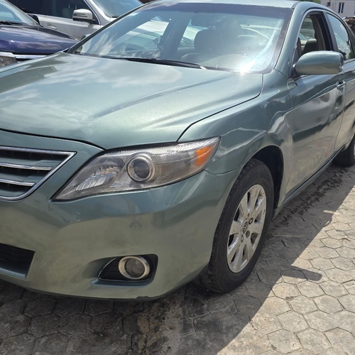 Neatly Used Toyota Camry 2008