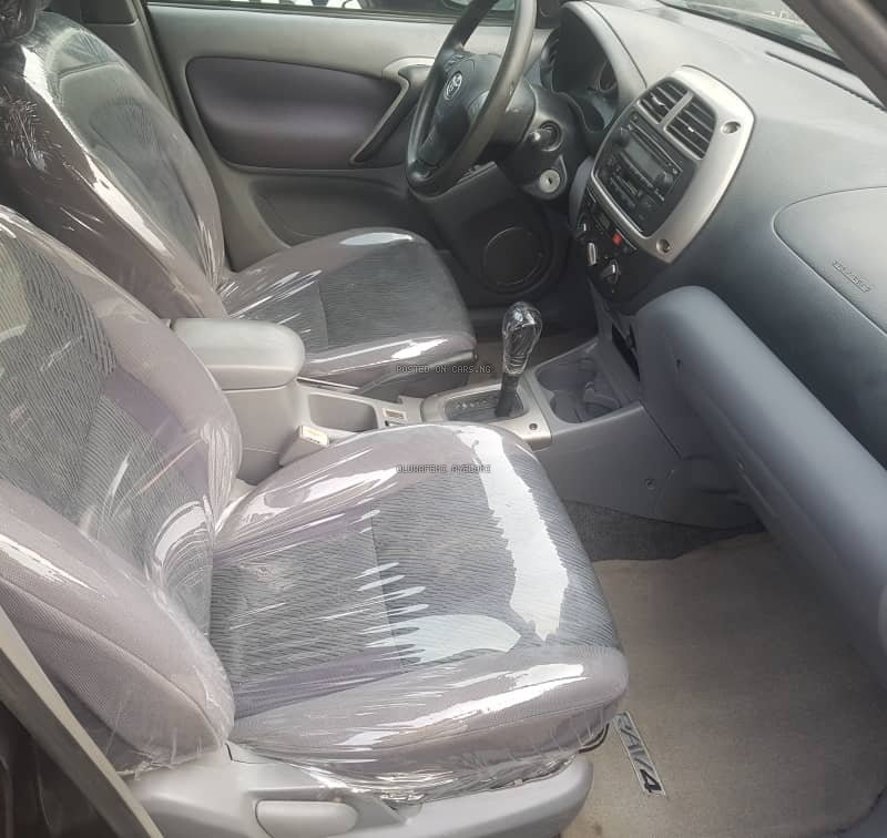 Tokunbo Standard Registered 2005 Model Toyota Rav4 image