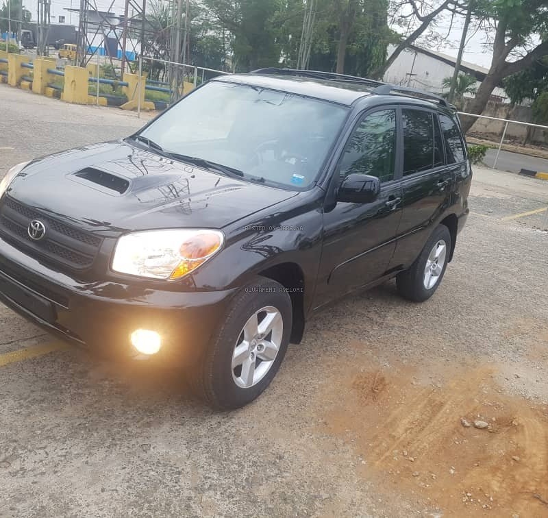 Tokunbo Standard Registered 2005 Model Toyota Rav4 image