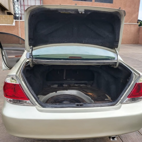 Toyota Camry 2003 2.4 Big Daddy XLE for Sale In Asaba