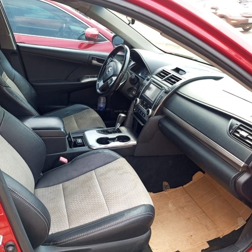 Foreign Used Toyota Camry 2013 SE for Sale In Lagos