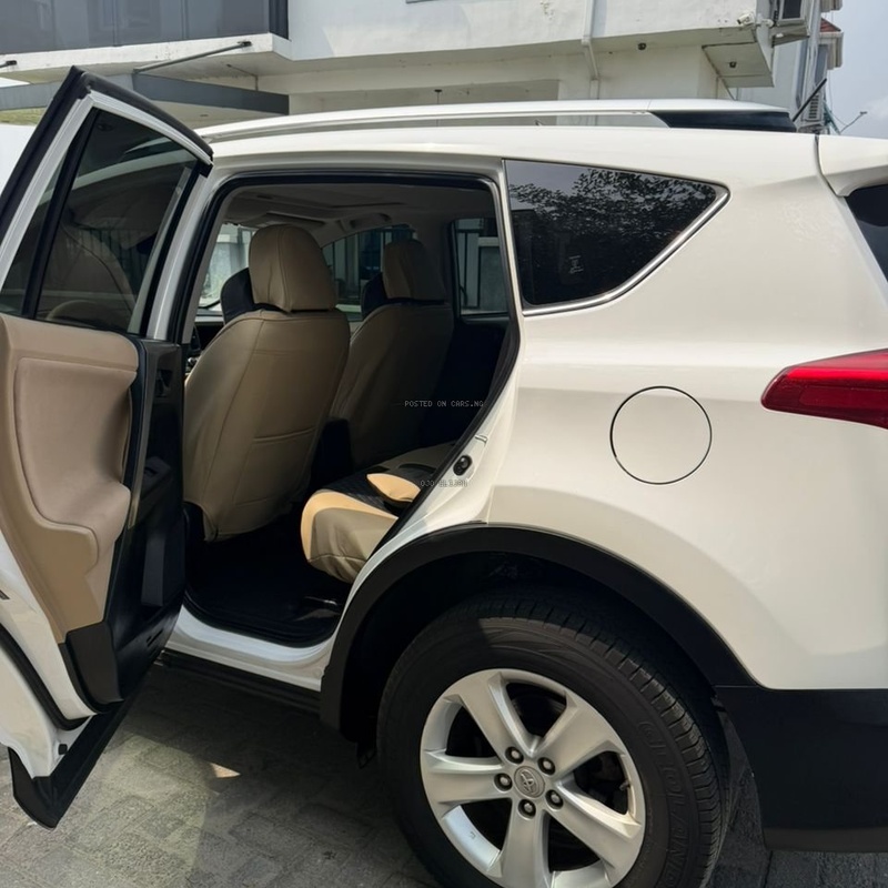 Foreign Used Toyota RAV4 2015 for Sale In Lagos image