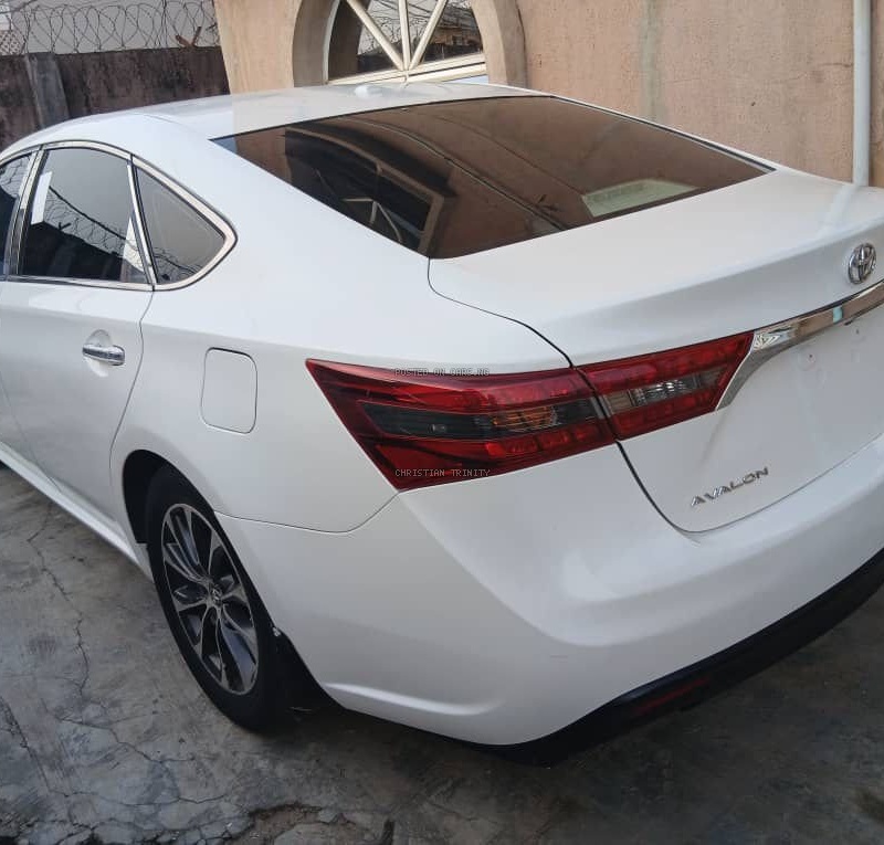 Foreign Used Toyota Avalon 2016 for Sale in Isolo Lagos image