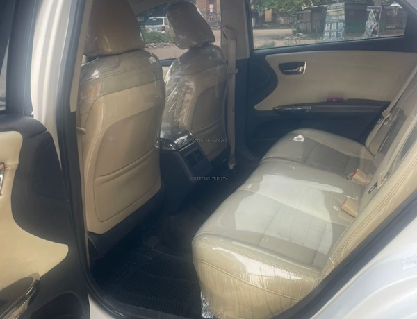 Foreign Used Toyota Avalon 2016 for Sale in Isolo Lagos