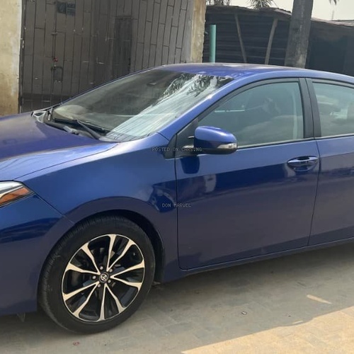 FOREIGN USED  2018 TOYOTA COROLLA SE