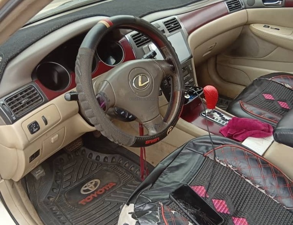 Lexus ES350 2004 model for Sale In Magodo Lagos