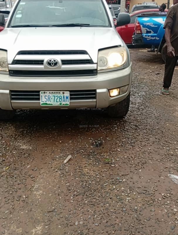 Nigerian Used 2004 Toyota 4Runner image