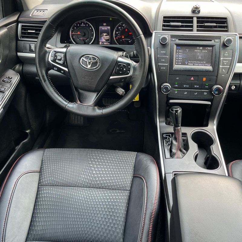 A CLEAN FOREIGN USED 2015 TOYOTA CAMRY SE FOR SALE image