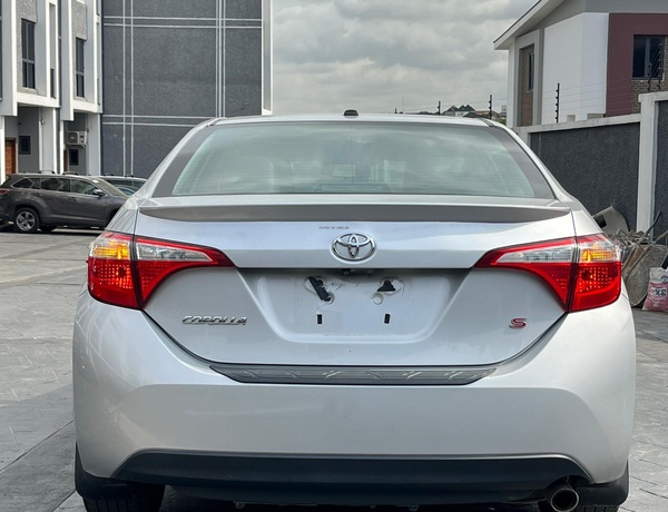 A FOREIGN USED 2015 TOYOTA COROLLA SPORT FOR SALE