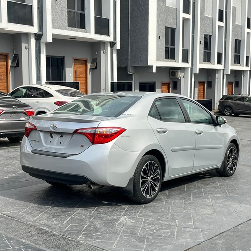 A FOREIGN USED 2015 TOYOTA COROLLA SPORT FOR SALE