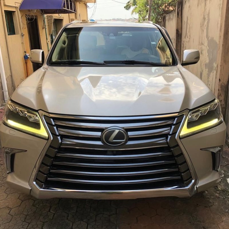 A FOREIGN USED 2016 LEXUS LX570 FOR SALE image