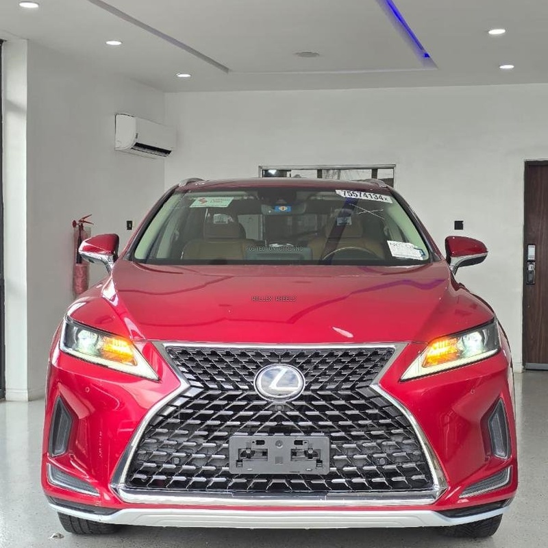 A FOREIGN USED 2020 LEXUS RX350L FOR SALE image