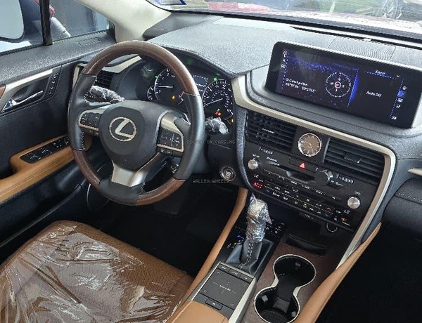 A FOREIGN USED 2020 LEXUS RX350L FOR SALE
