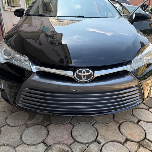 Foreign Used Toyota Camry 2016 for Sale In Lagos
