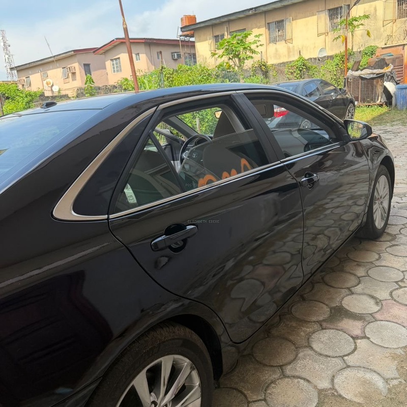 Foreign Used Toyota Camry 2016 for Sale In Lagos image