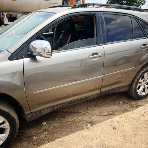 Lexus RX330 2005 for Sale In Ibadan Oyo State