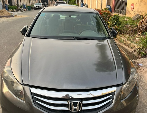 HONDA ACCORD 2010 FOR SALE IN LAGOS