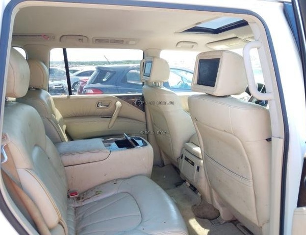 Foreign Used 2011 Infiniti Qx56 for Sale In Lagos