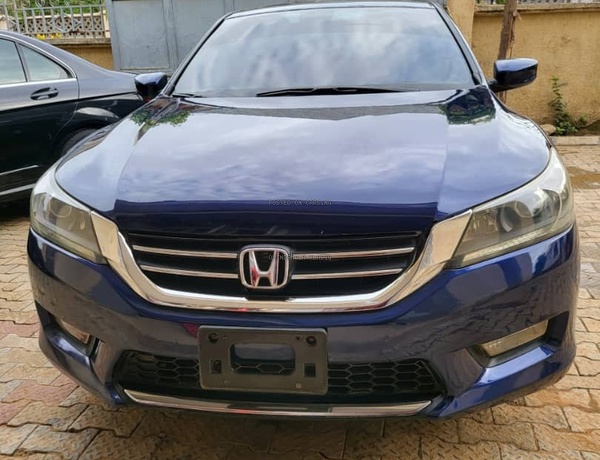 Nigerian Used 2014 Honda Accord for Sale In Abuja