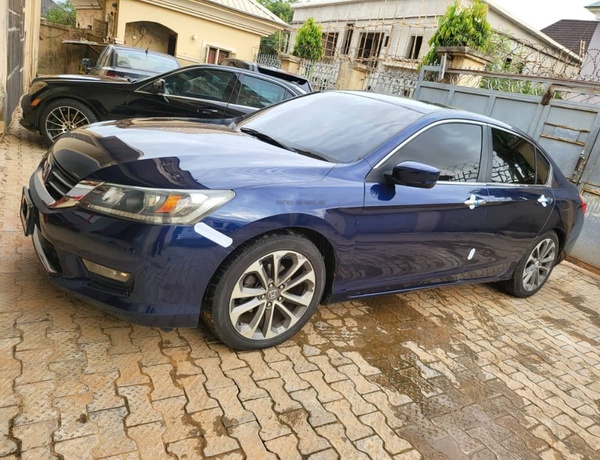 Nigerian Used 2014 Honda Accord for Sale In Abuja