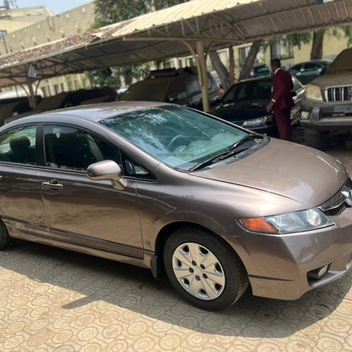 Nigerian Used iRobort Honda Civic 2010
