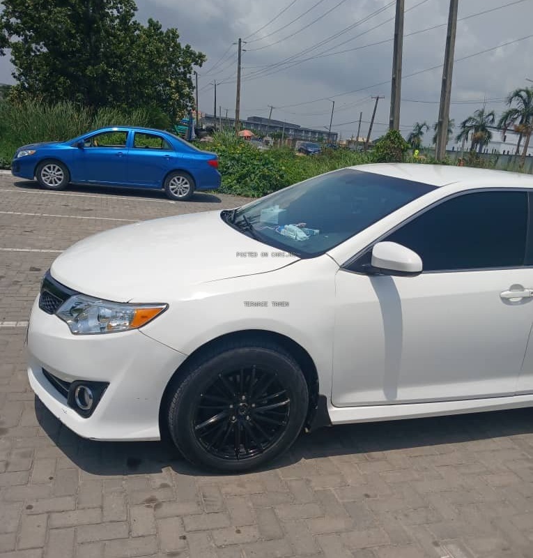 Toyota Camry Sport 2013 for Sale In Lagos image