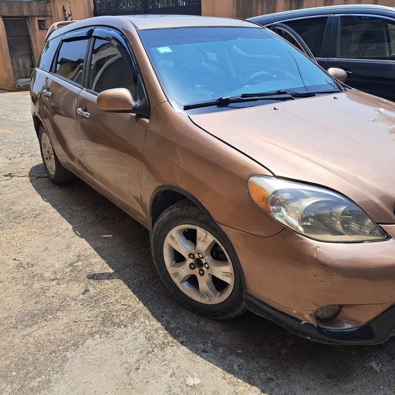 Toyota Matrix 2006 XR for Sale In Lagos image