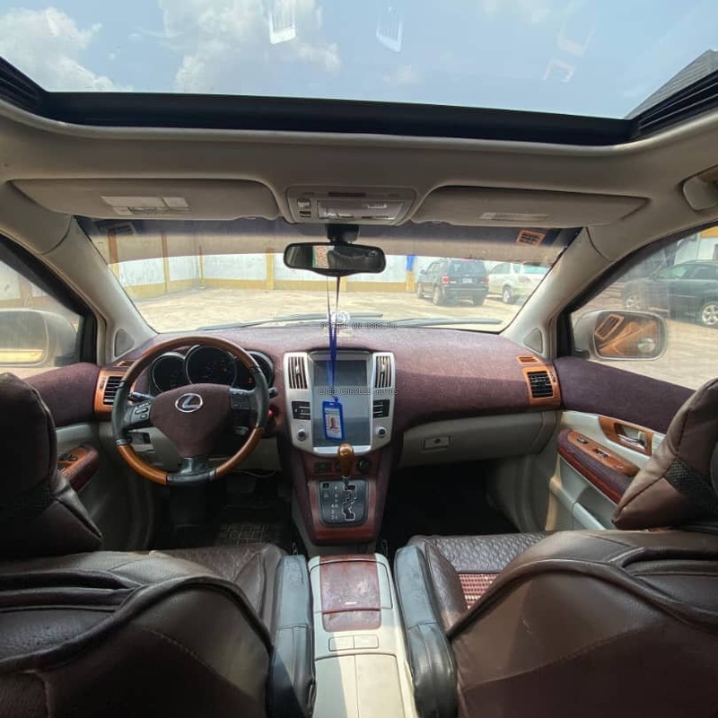 Extremely Super Clean  2006 Lexus RX330 image