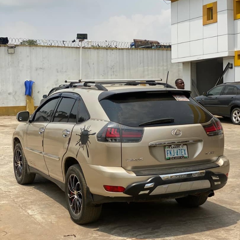 Extremely Super Clean  2006 Lexus RX330 image