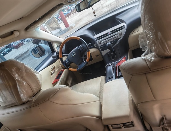 Highest Grade Lexus RX350 2011 Model for Sale In Owerri