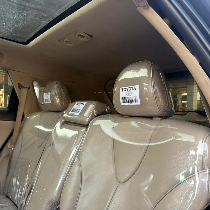 Nigerian Used 011/012 Toyota Venza for Sale In Imo image
