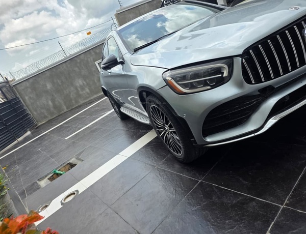 2021 Mercedes Benz GLC300 AMG Belgium Equivalent 