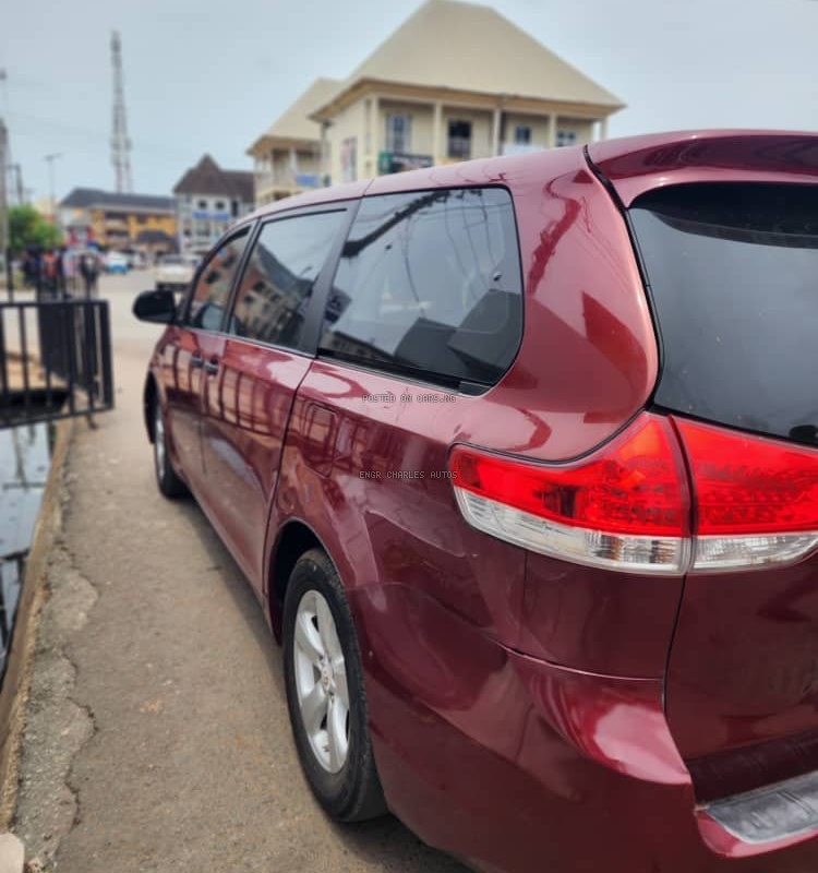 Direct Belgium 2012 Toyota Sienna for Sale In Owerri image