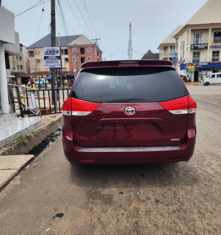 Direct Belgium 2012 Toyota Sienna for Sale In Owerri image