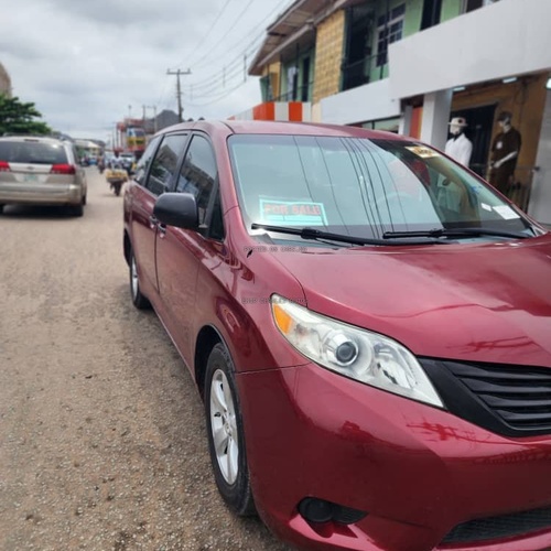 Direct Belgium 2012 Toyota Sienna for Sale In Owerri