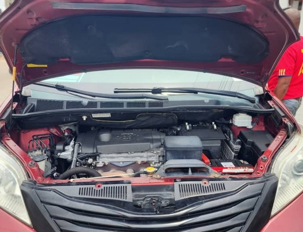 Direct Belgium 2012 Toyota Sienna for Sale In Owerri