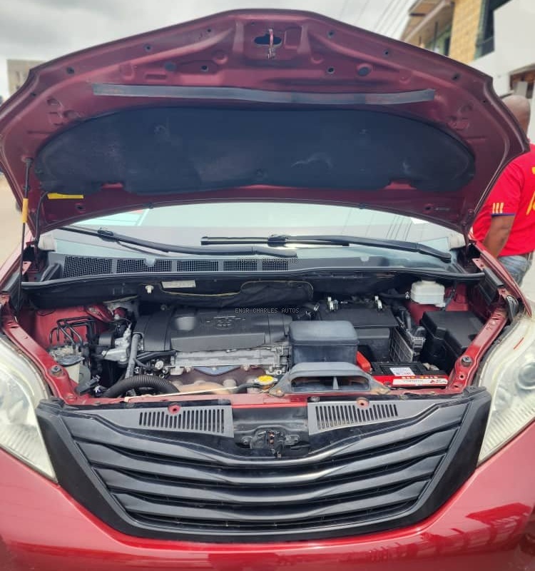 Direct Belgium 2012 Toyota Sienna for Sale In Owerri image