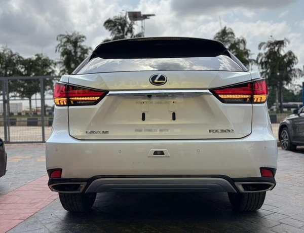 Foreign Used Lexus RX300 2020 model for Sale In Lagos