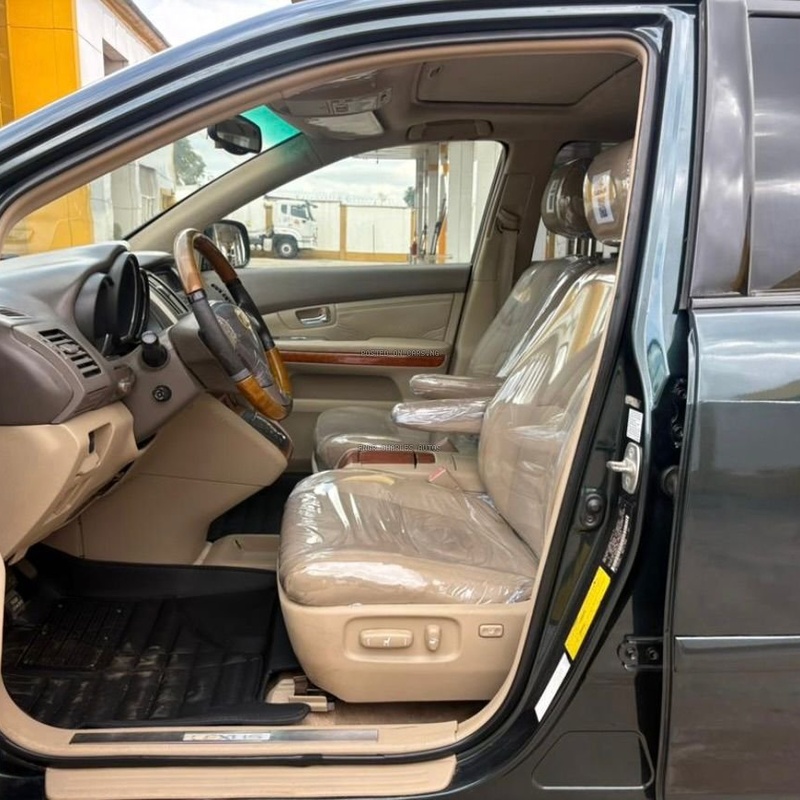 Slightly Used  2006 Lexus RX330 for Sale image