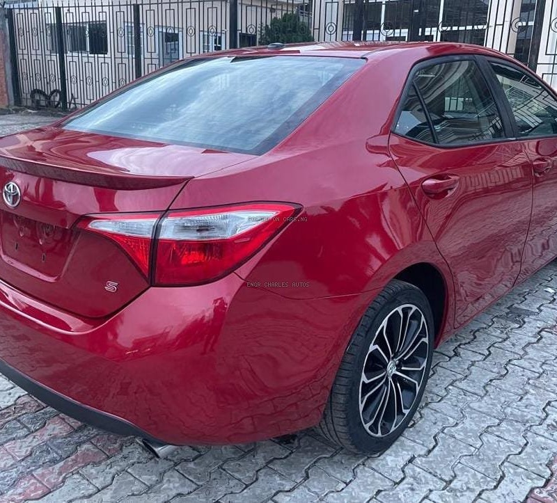 Direct Toks 2015 TOYOTA COROLLA for Sale In Lagos image
