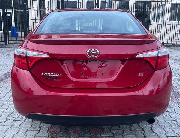 Direct Toks 2015 TOYOTA COROLLA for Sale In Lagos