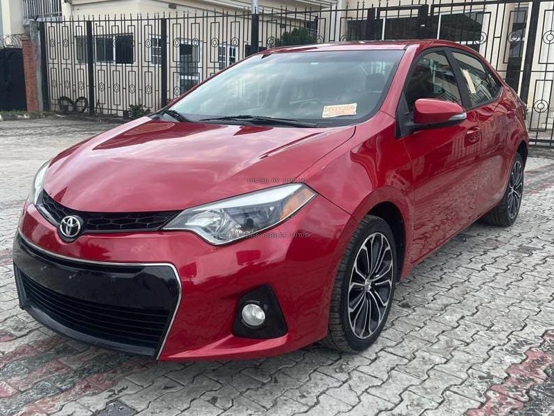 Direct Toks 2015 TOYOTA COROLLA for Sale In Lagos image
