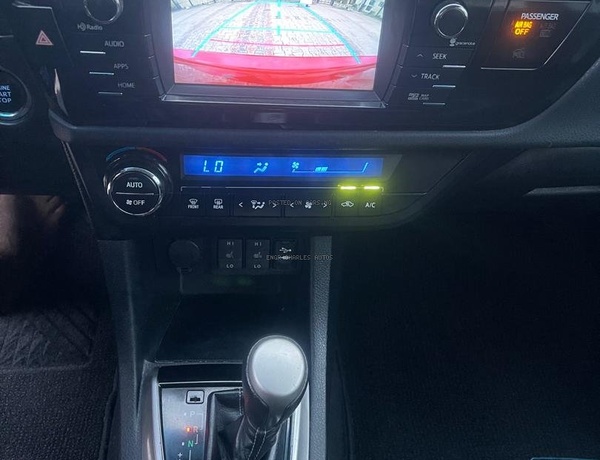 Direct Toks 2015 TOYOTA COROLLA for Sale In Lagos