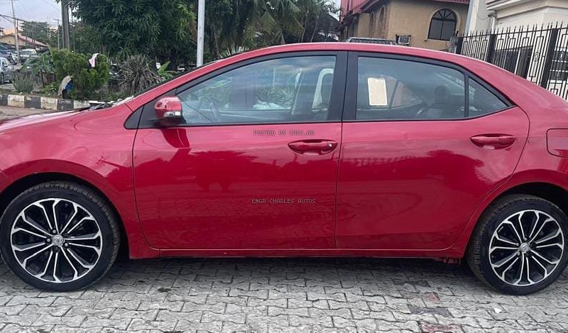 Direct Toks 2015 TOYOTA COROLLA for Sale In Lagos image