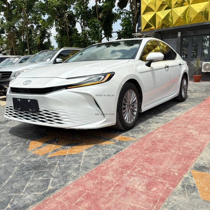 Foreign Used Toyota Camry 2025 for Sale In Lagos image