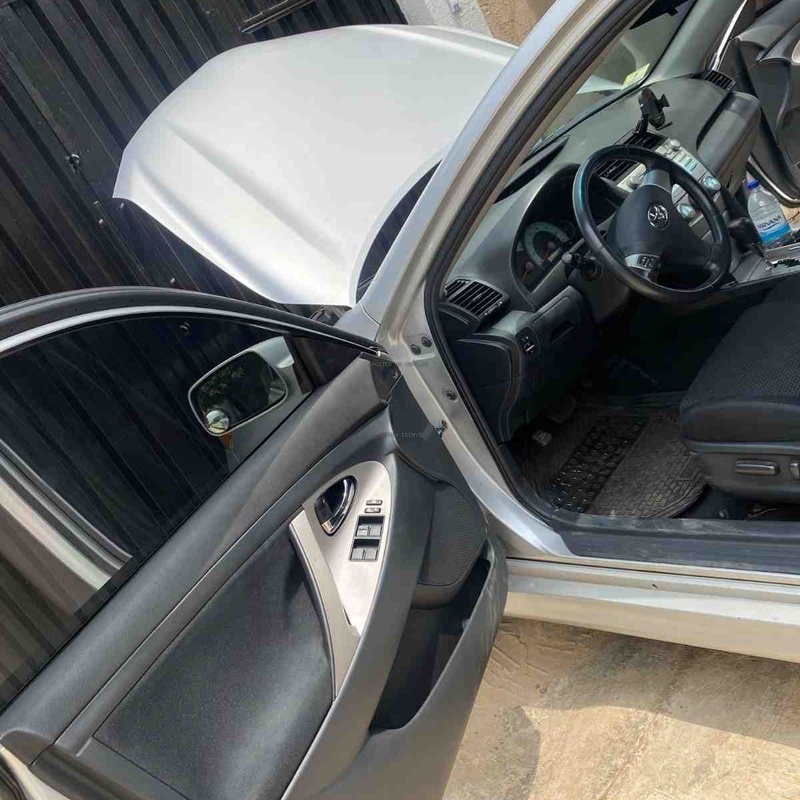 2007 Toyota Camry SE (Sport Edition) image