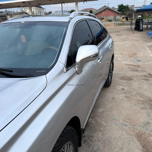 Lexus Rx350 2011 full option