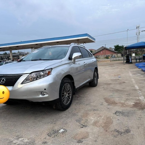 Lexus Rx350 2011 full option