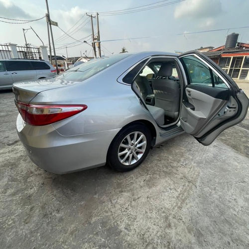 Foreign Used Toyota Camry LE 2015 for Sale In Lagos