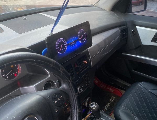 Mercedes-Benz GLK350 2010 in Onitsha